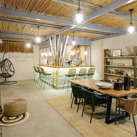 White And Grey Apartment Mykonos Town Luaran gambar