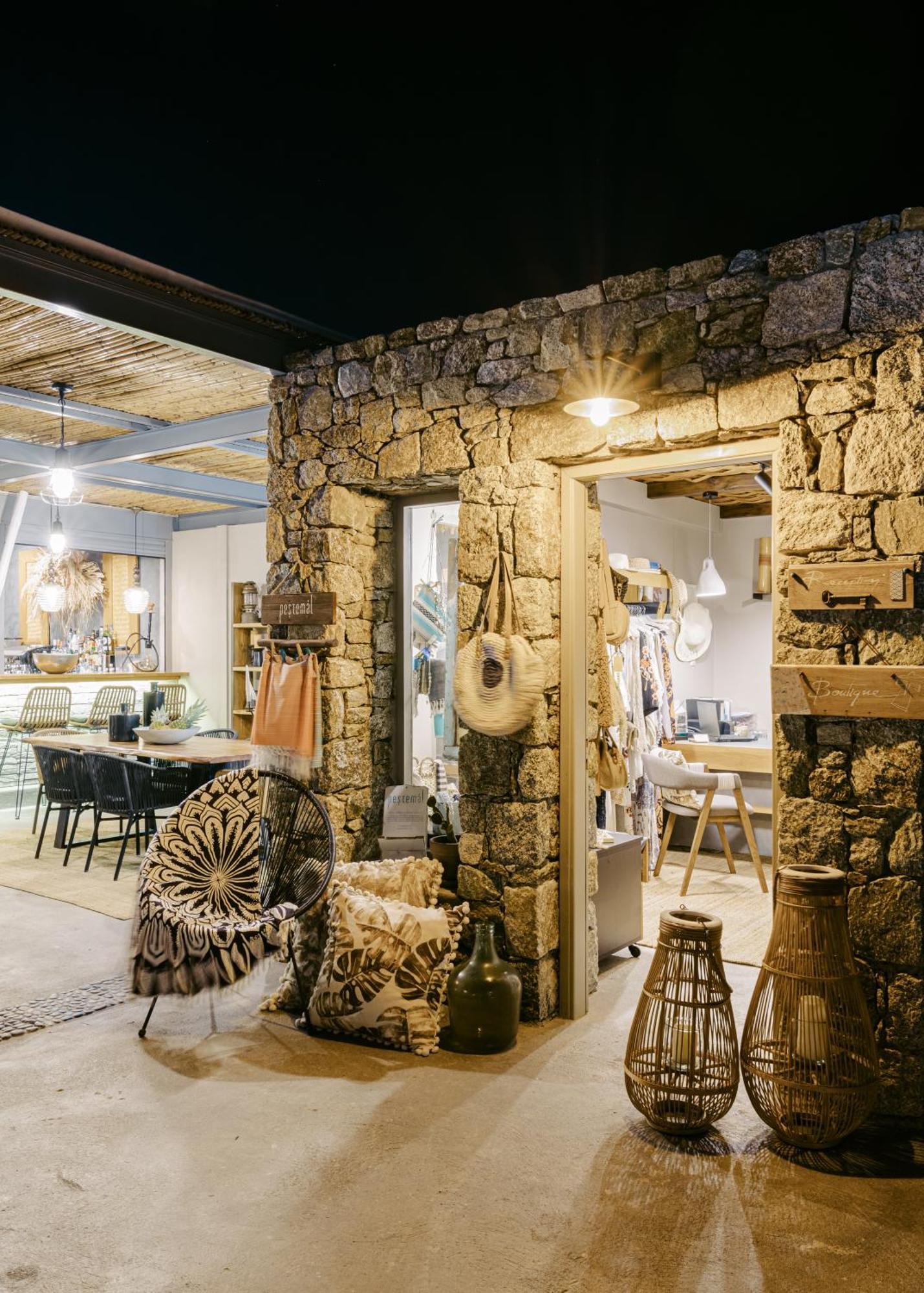 White And Grey Apartment Mykonos Town Luaran gambar