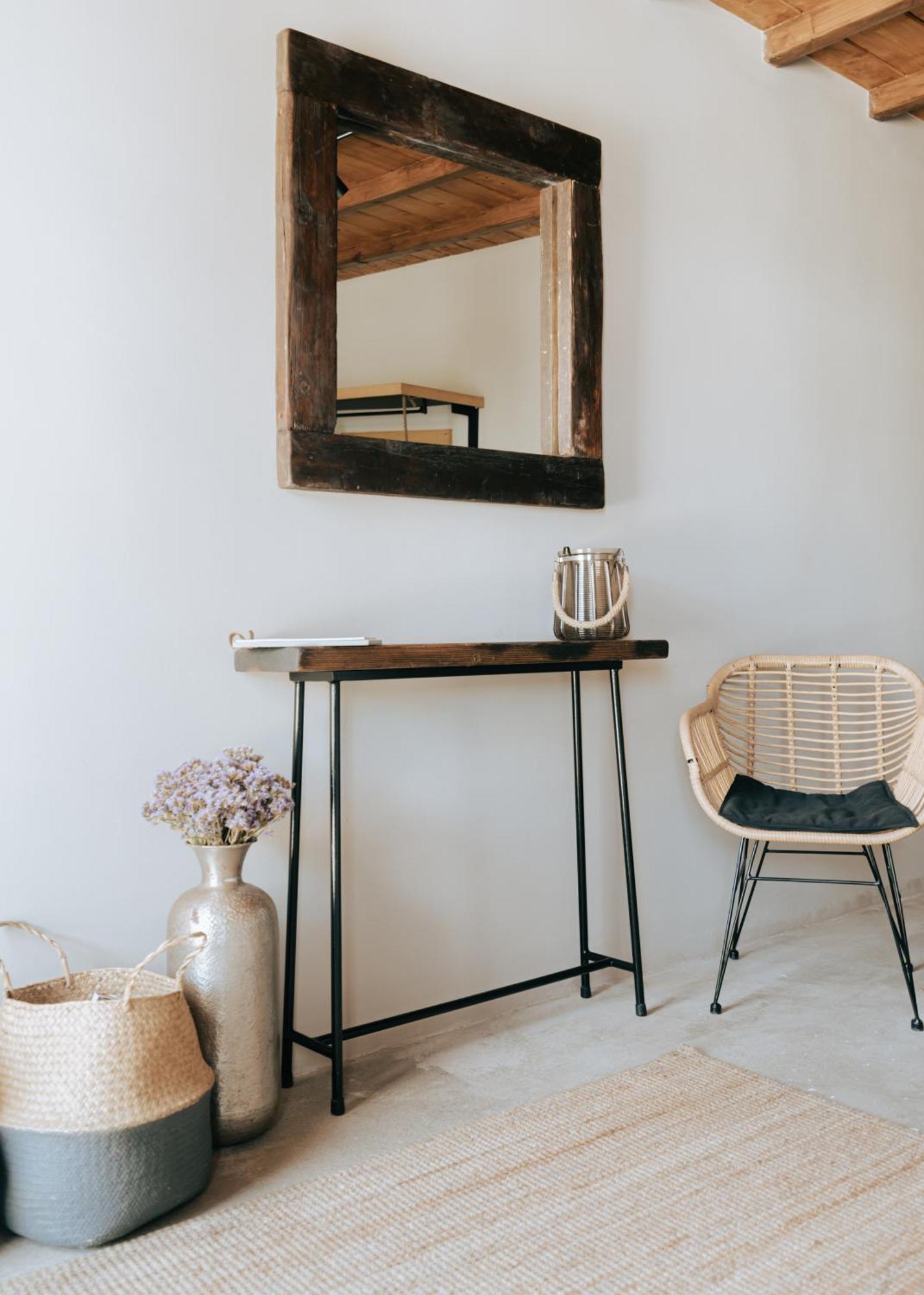 White And Grey Apartment Mykonos Town Bilik gambar